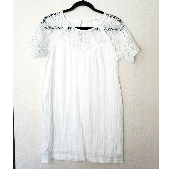 Ellison White Crochet‎ & Lace Mini Dress - Picture 1 of 12